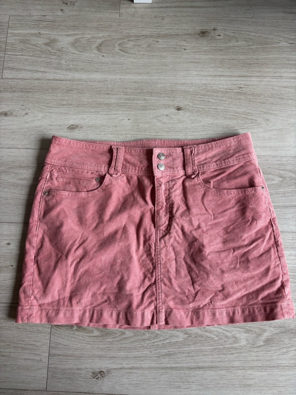 American Eagle Mauve Corduroy High Rise Mini Skirt Size 8
